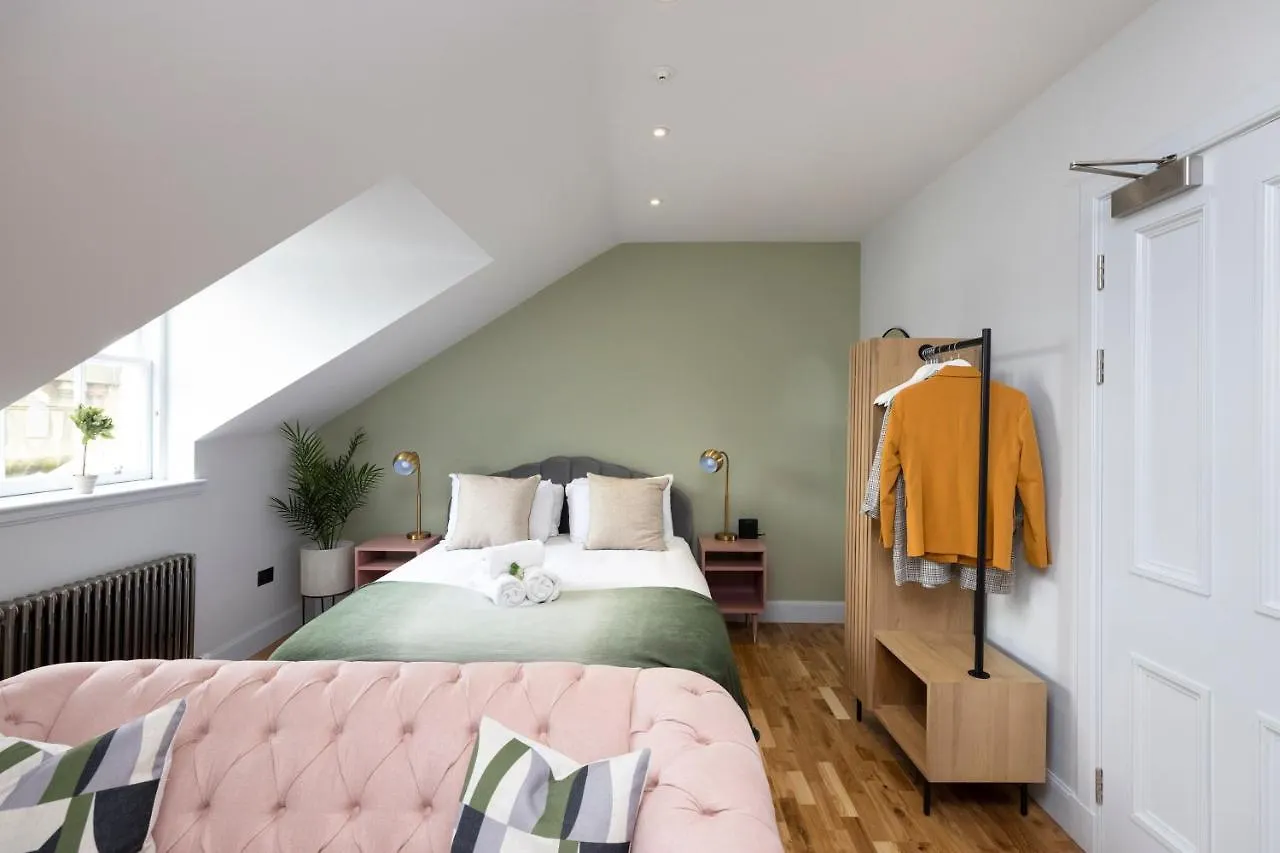 Dragon Suites Luxury Serviced Apartments At Alva Street 爱丁堡
