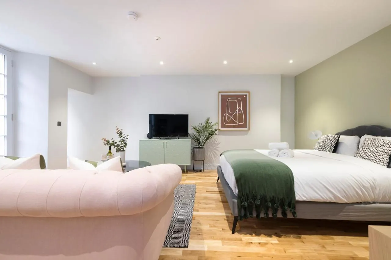 Dragon Suites Luxury Serviced Apartments At Alva Street Edinburgh Egyesült Királyság