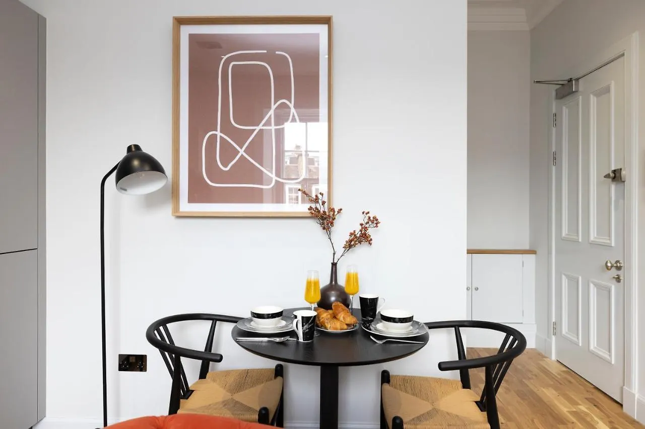 Dragon Suites Luxury Serviced Apartments At Alva Street 爱丁堡