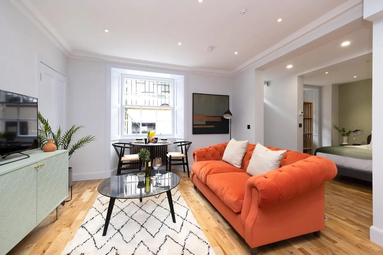 Dragon Suites Luxury Serviced Apartments At Alva Street 爱丁堡 0*,  英国