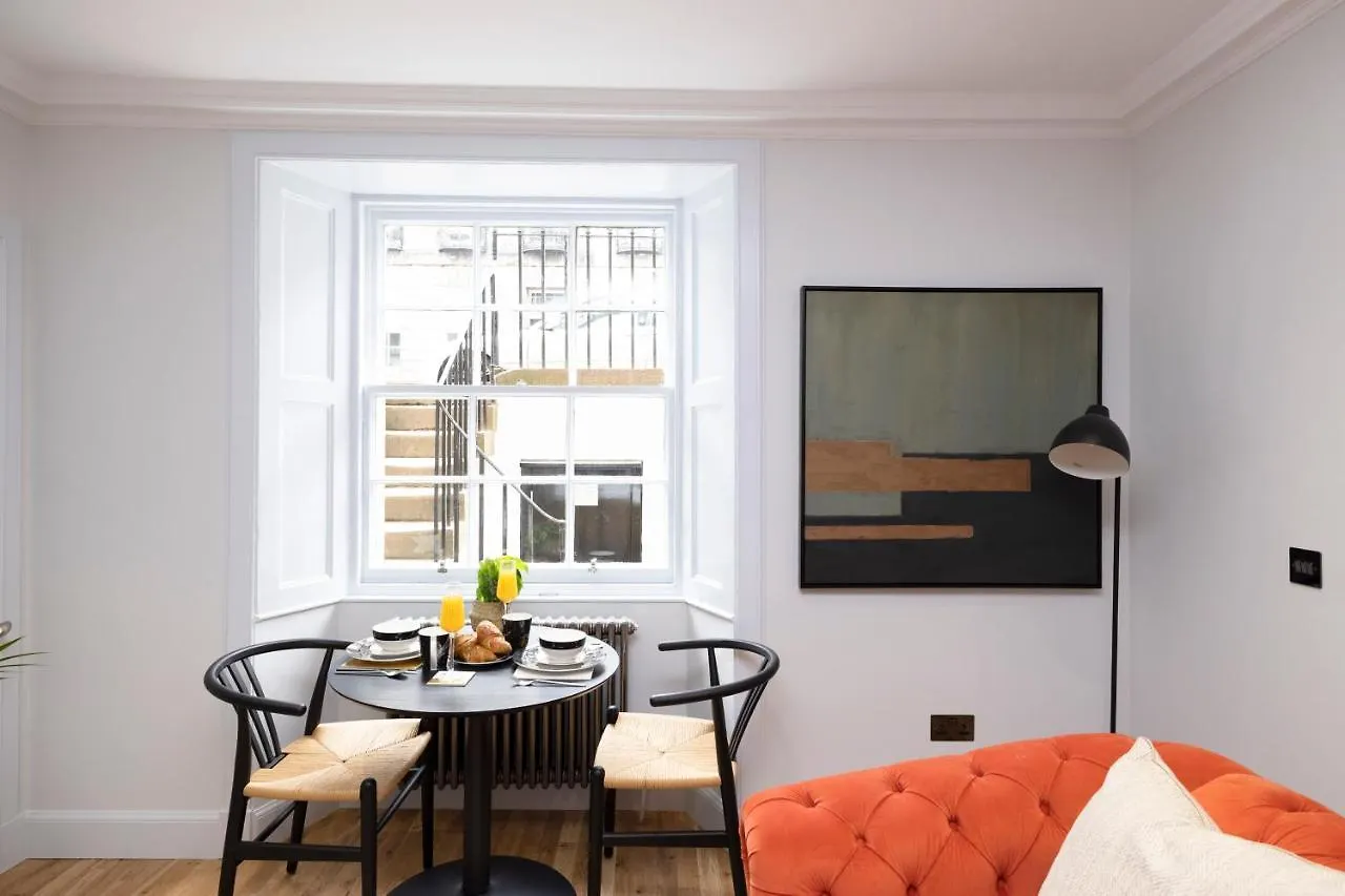 Dragon Suites Luxury Serviced Apartments At Alva Street 爱丁堡