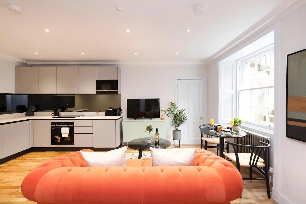 Dragon Suites Luxury Serviced Apartments At Alva Street Edinburgh United Kingdom