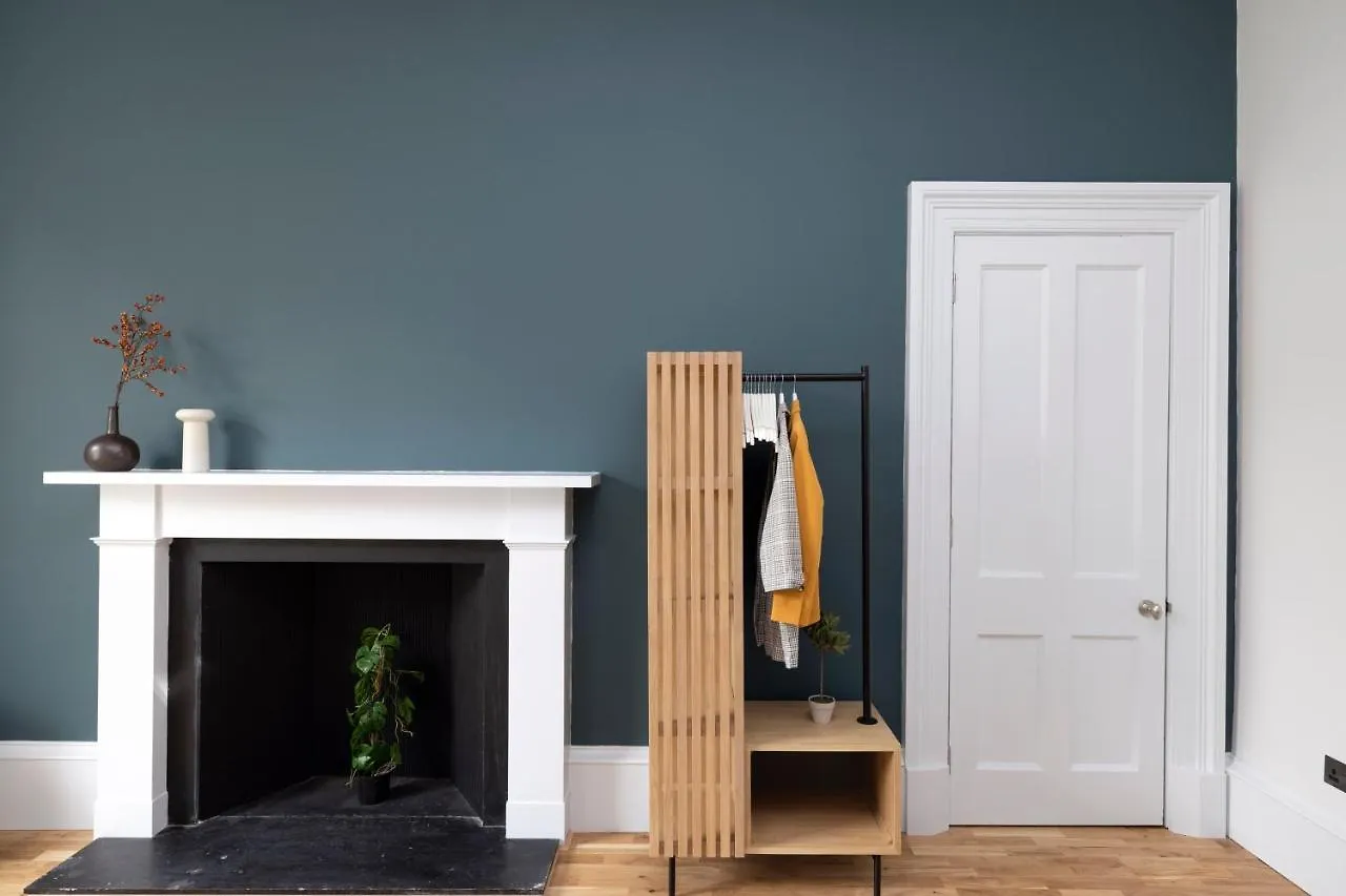 Dragon Suites Luxury Serviced Apartments At Alva Street Edinburgh United Kingdom
