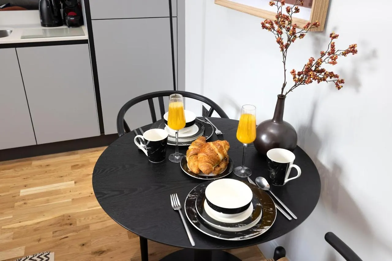 Dragon Suites Luxury Serviced Apartments At Alva Street Edinburgh