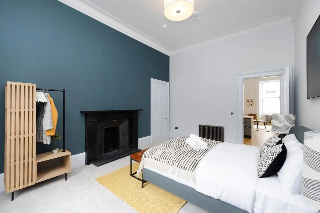 Dragon Suites Luxury Serviced Apartments At Alva Street Edinburgh United Kingdom